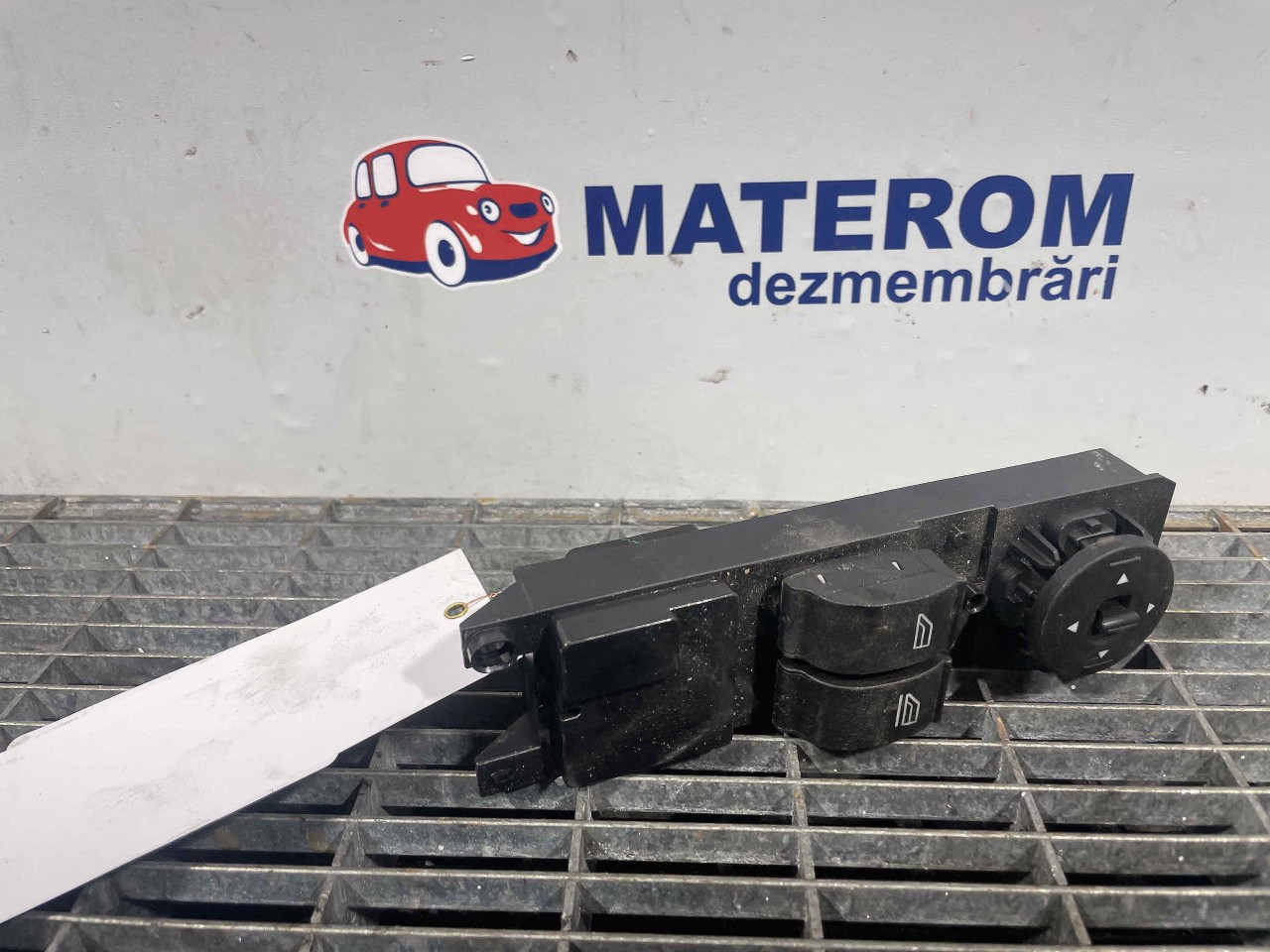INTRERUPATOR GEAMURI FORD FOCUS - - (2011 2014)