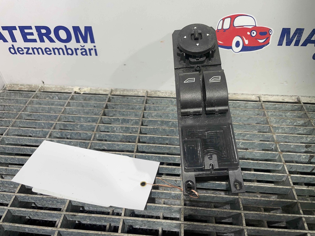 INTRERUPATOR GEAMURI FORD FOCUS - - (2011 2014)