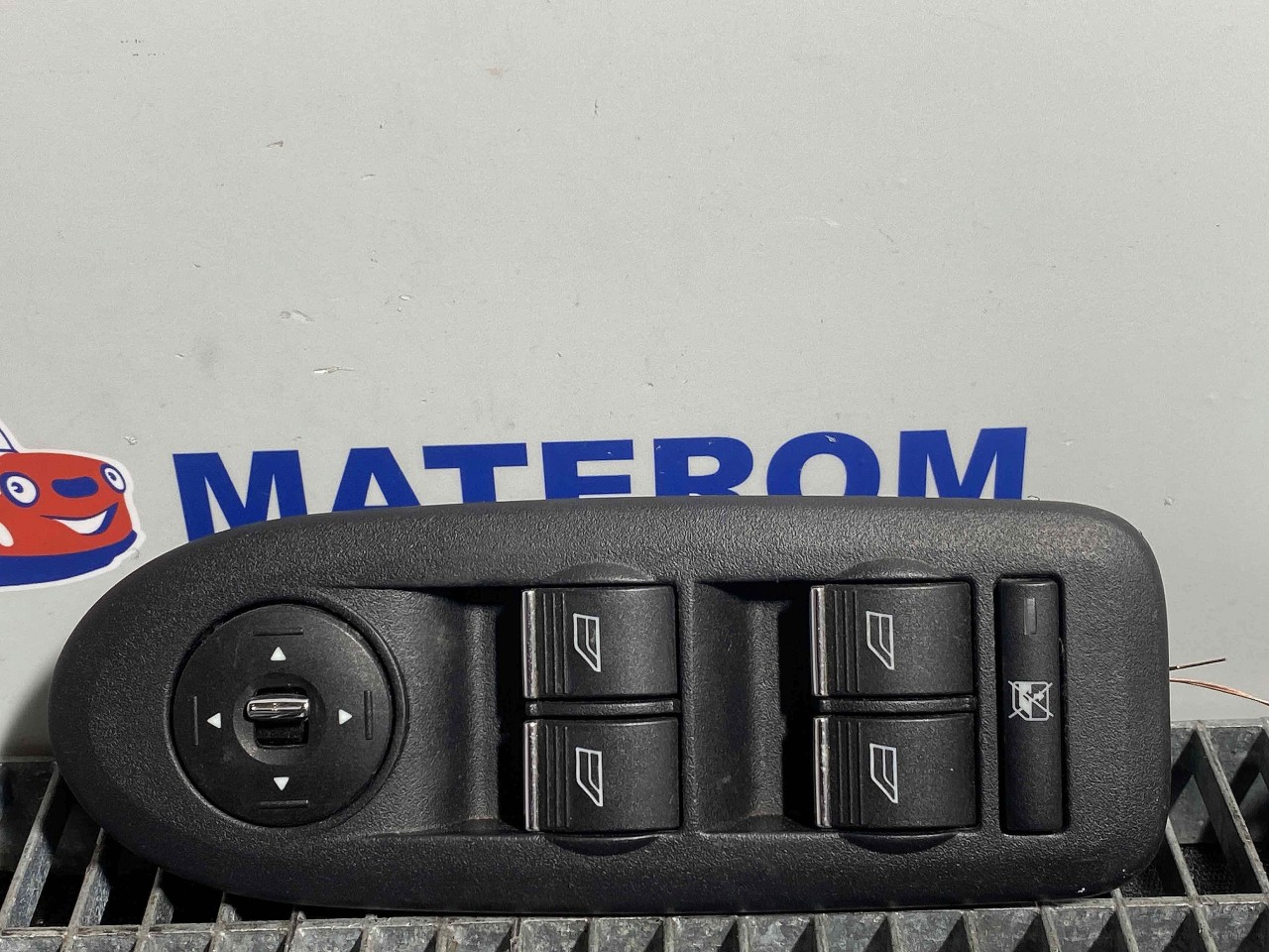 INTRERUPATOR GEAMURI FORD KUGA KUGA - - (2008 2012)