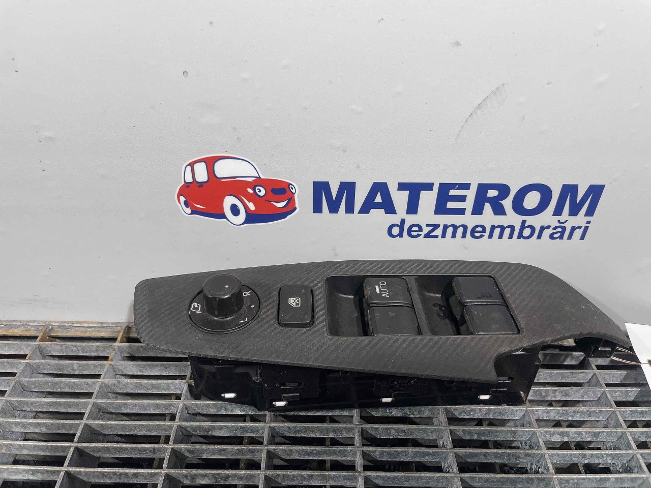 INTRERUPATOR GEAMURI MAZDA 3 3 - - (2013 2018)