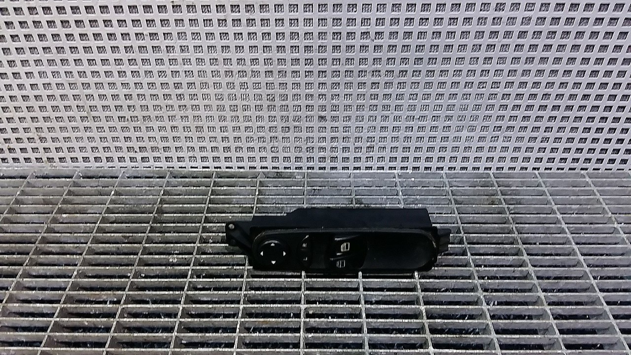 INTRERUPATOR GEAMURI MERCEDES VITO - - (2010 2014)