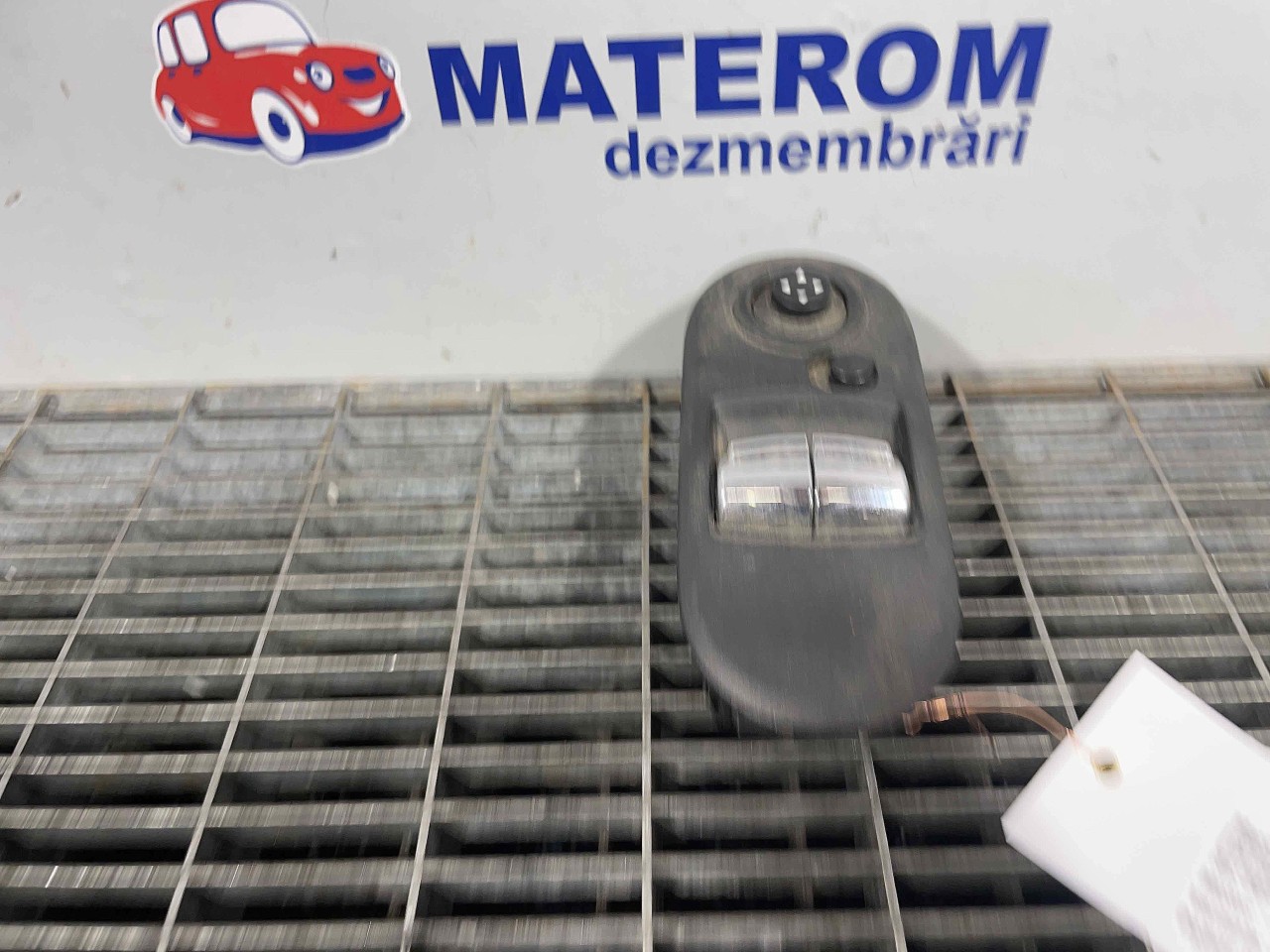 INTRERUPATOR GEAMURI MINI ONE - - (2014 2018)