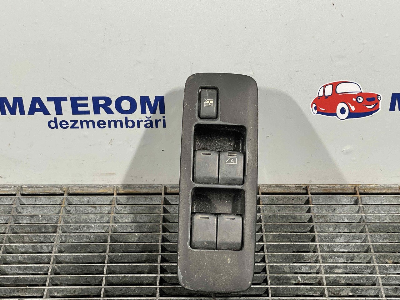 INTRERUPATOR GEAMURI NISSAN QASHQAI - - (2006 2010)