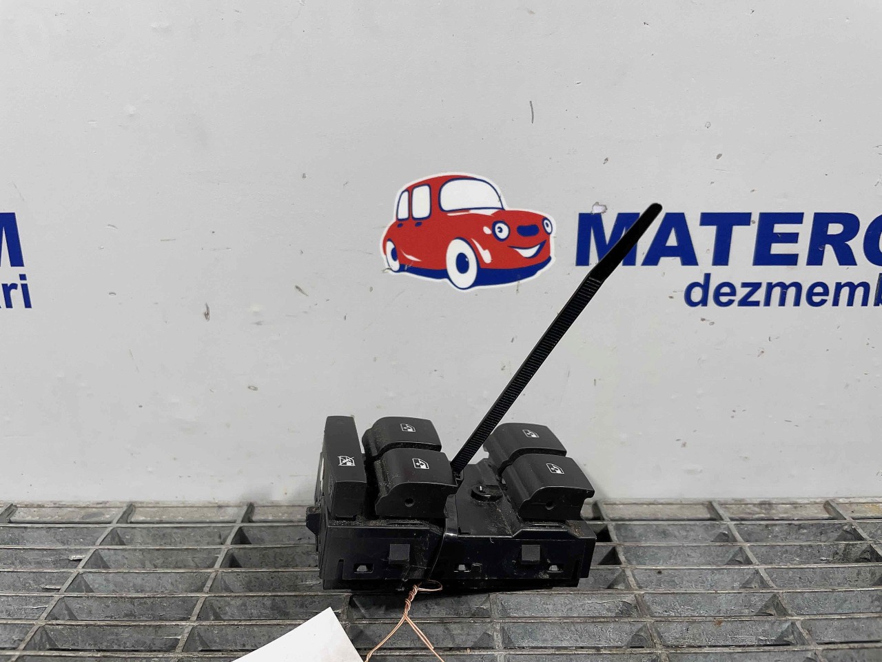 INTRERUPATOR GEAMURI OPEL ASTRA K - - (2