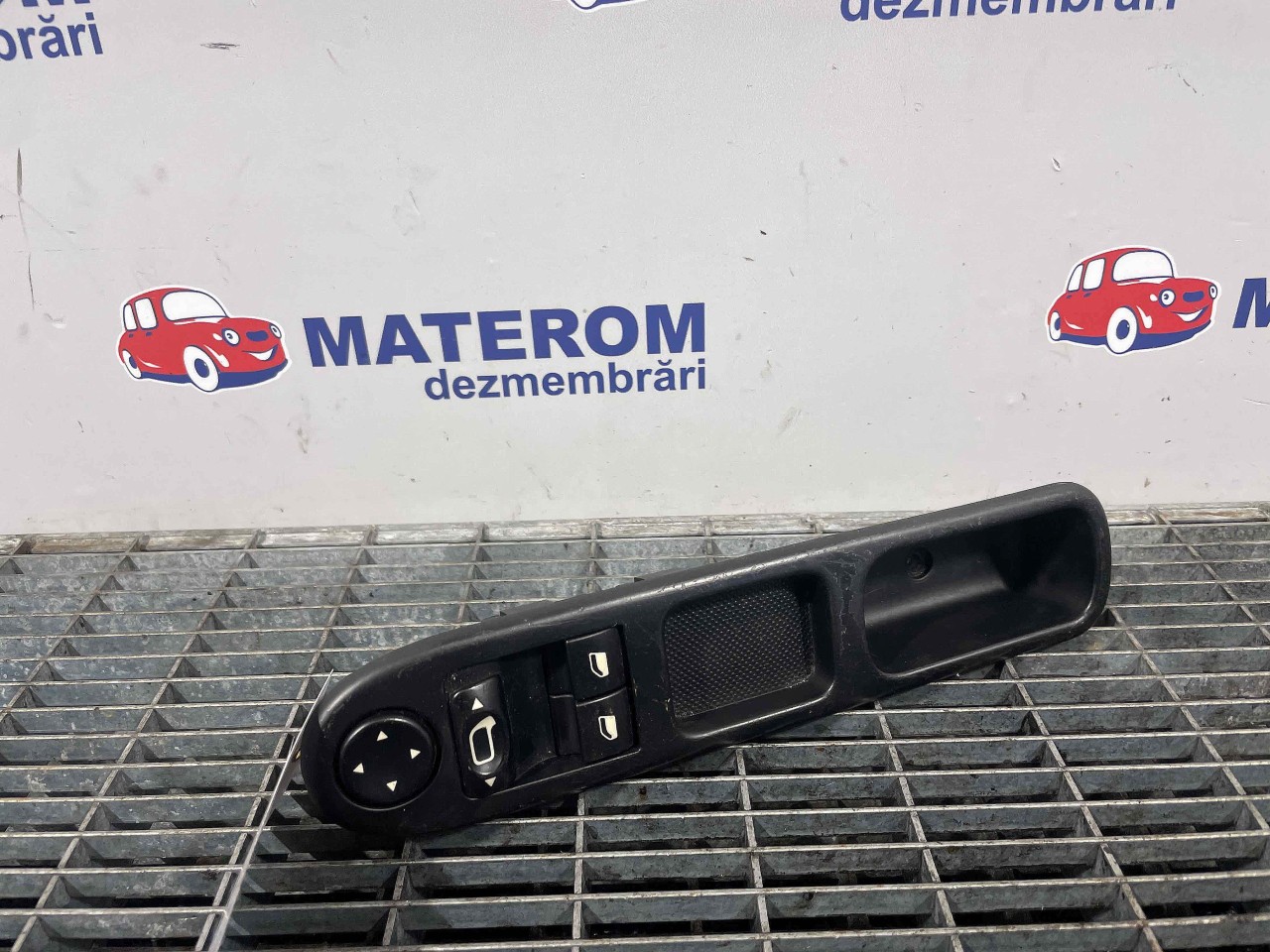 INTRERUPATOR GEAMURI PEUGEOT 307 307 - - (2001 2005)