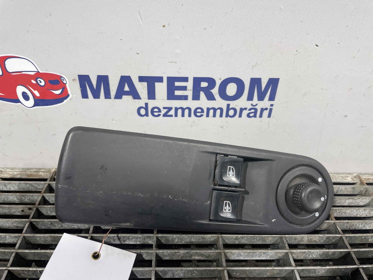 INTRERUPATOR GEAMURI RENAULT CLIO - - (2012 2016)