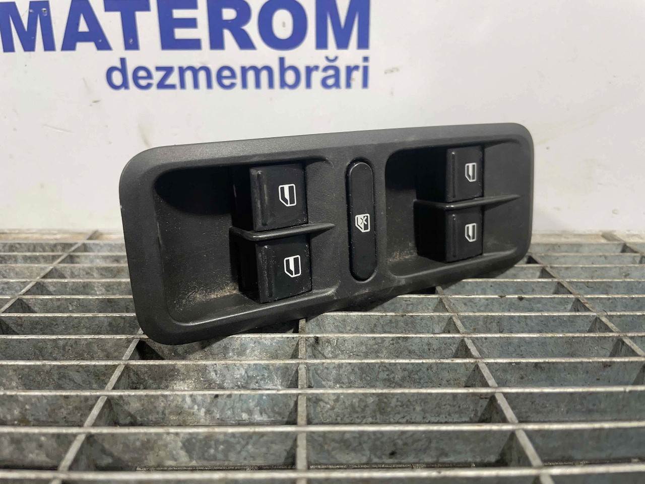 INTRERUPATOR GEAMURI SKODA YETI YETI - - (2009 2017)