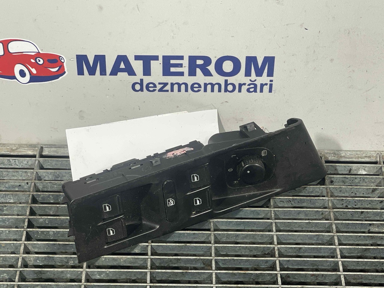 INTRERUPATOR GEAMURI VW PASSAT PASSAT - - (2010 2014)