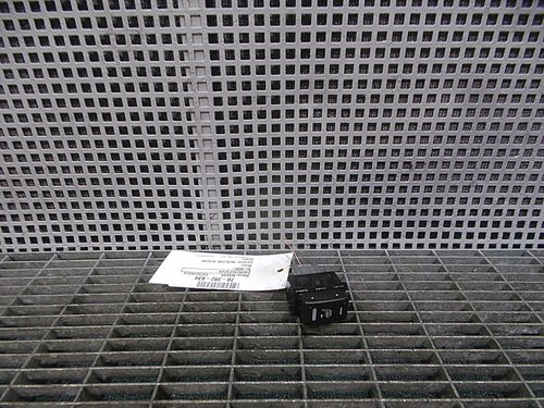 INTRERUPATOR INCALZIRE SCAUNE NISSAN PATHFINDER PATHFINDER - - (2005 2010)
