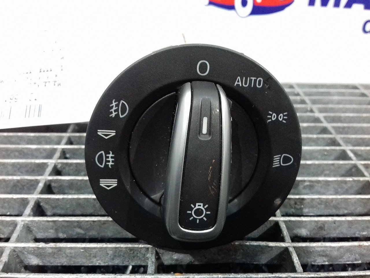 INTRERUPATOR LUMINI AUDI A6 ALLROAD - - (2006 2011)