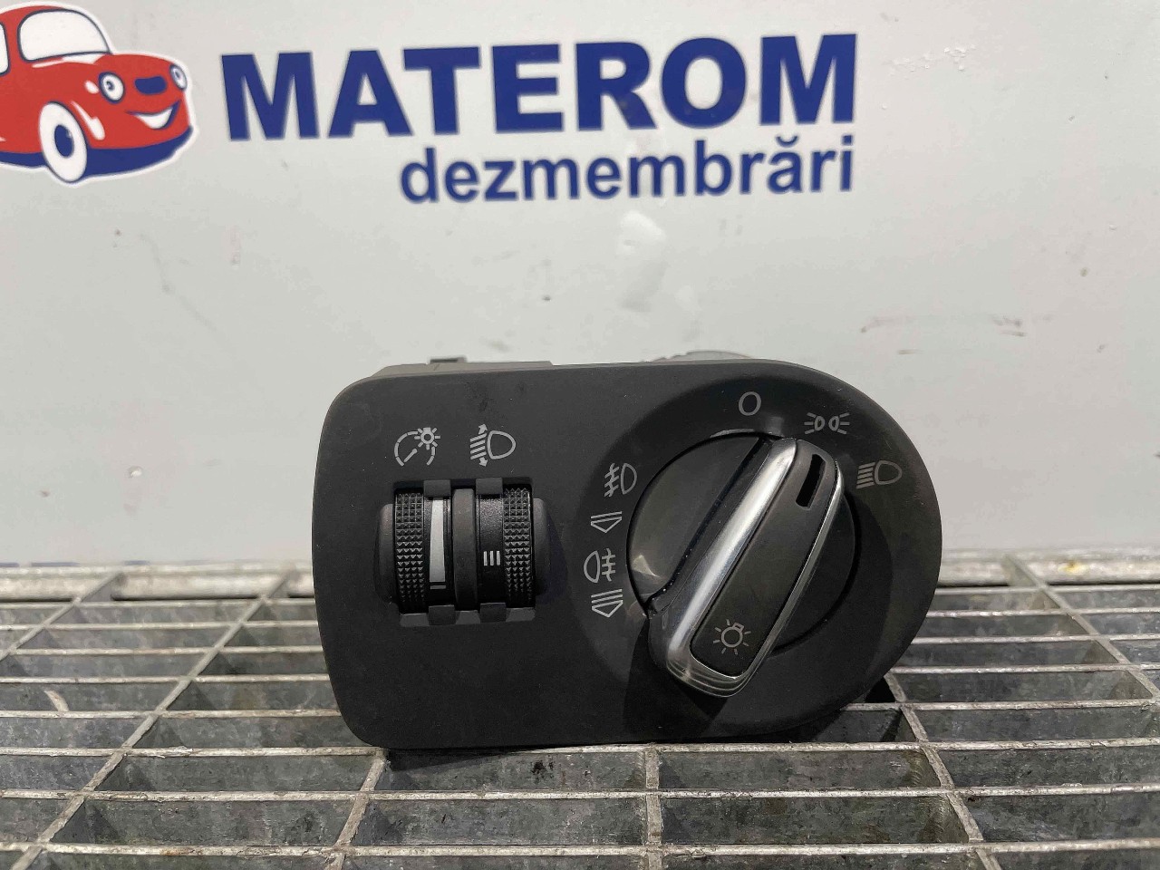 INTRERUPATOR LUMINI AUDI TT - - (2006 2014)