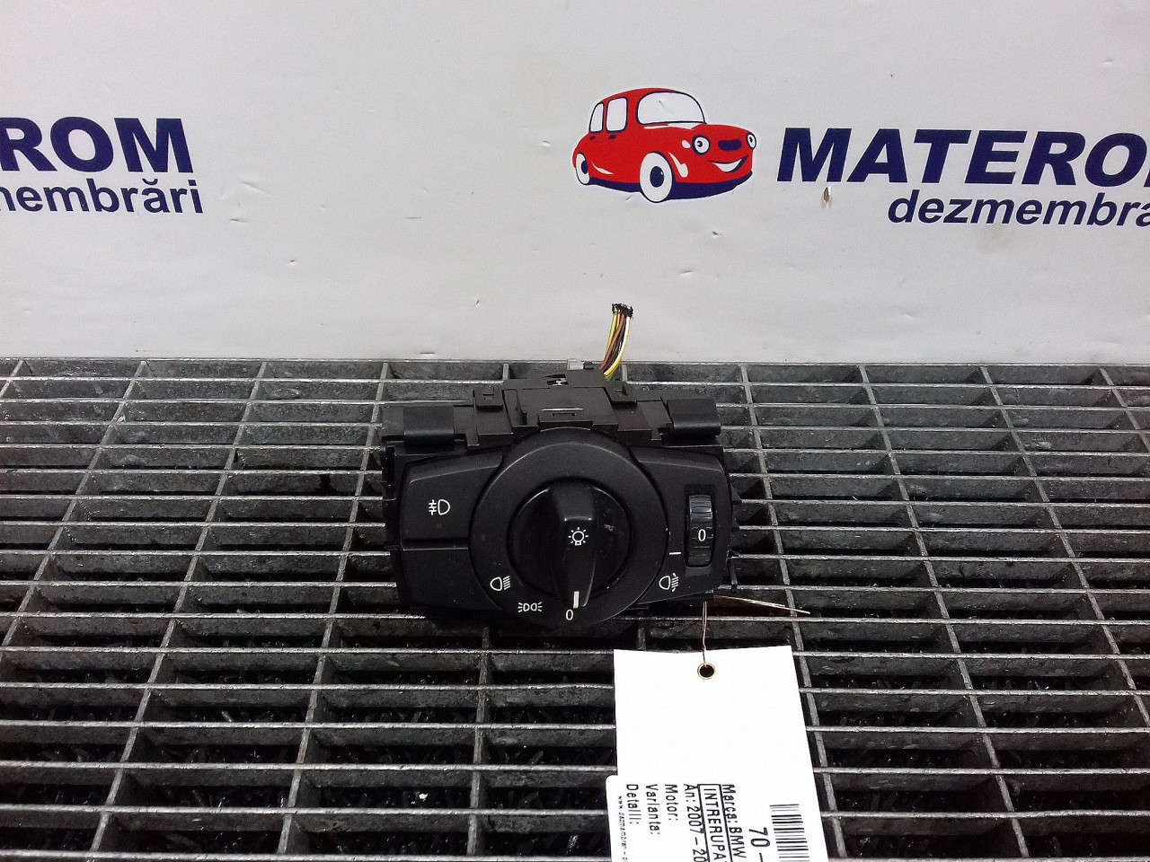 INTRERUPATOR LUMINI BMW SERIA 1 E 88 SERIA 1 E 88 - - (2007 2013)