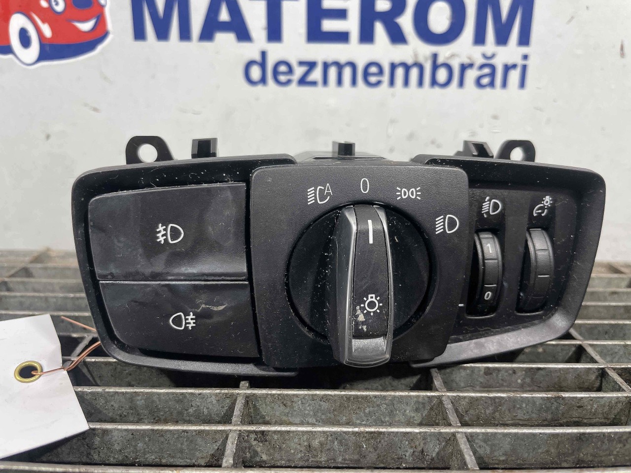 INTRERUPATOR LUMINI BMW SERIA 1 F20 - - (2015 2019)