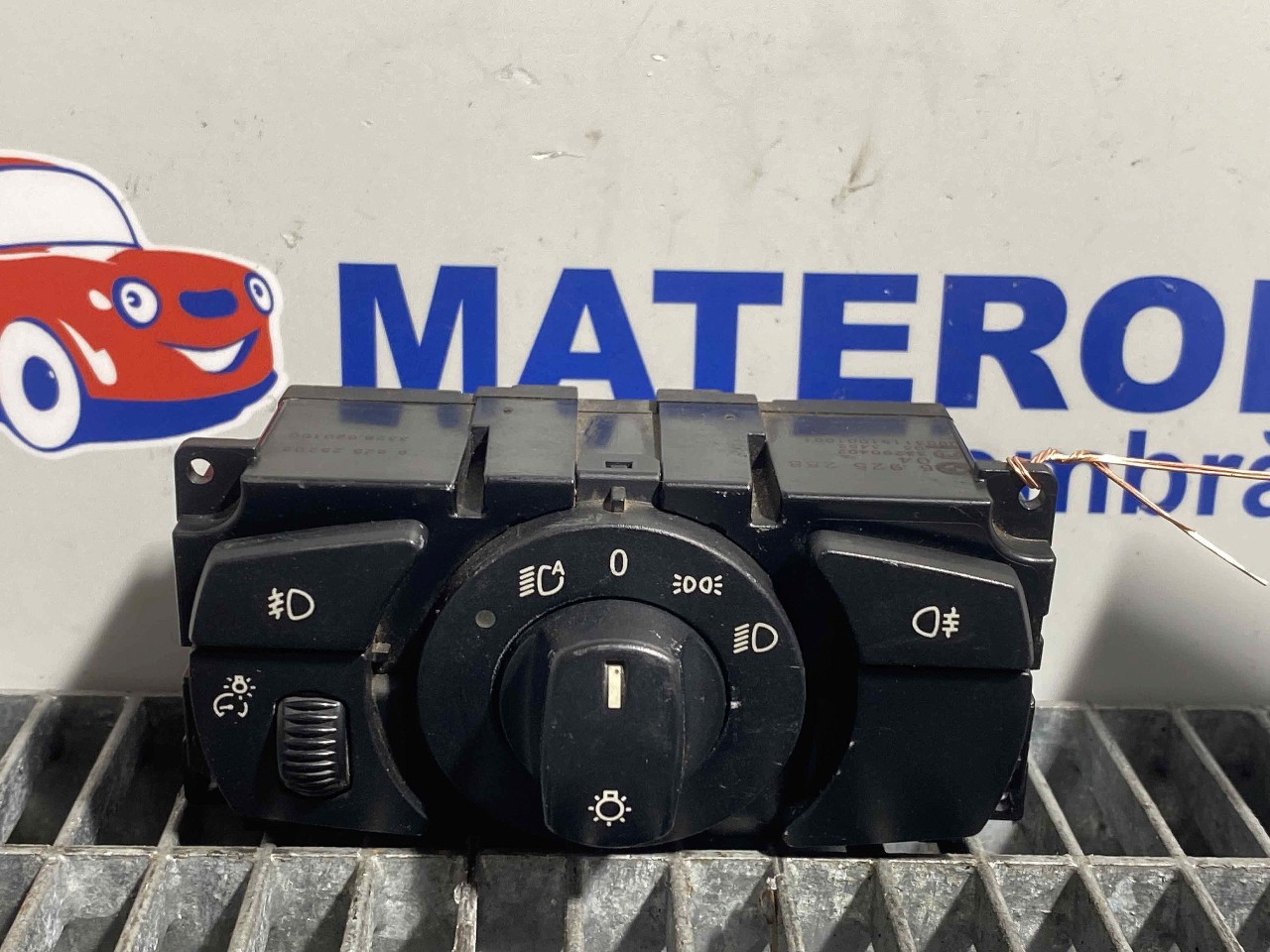 INTRERUPATOR LUMINI BMW SERIA 5 E 60 - - (2004 2007)