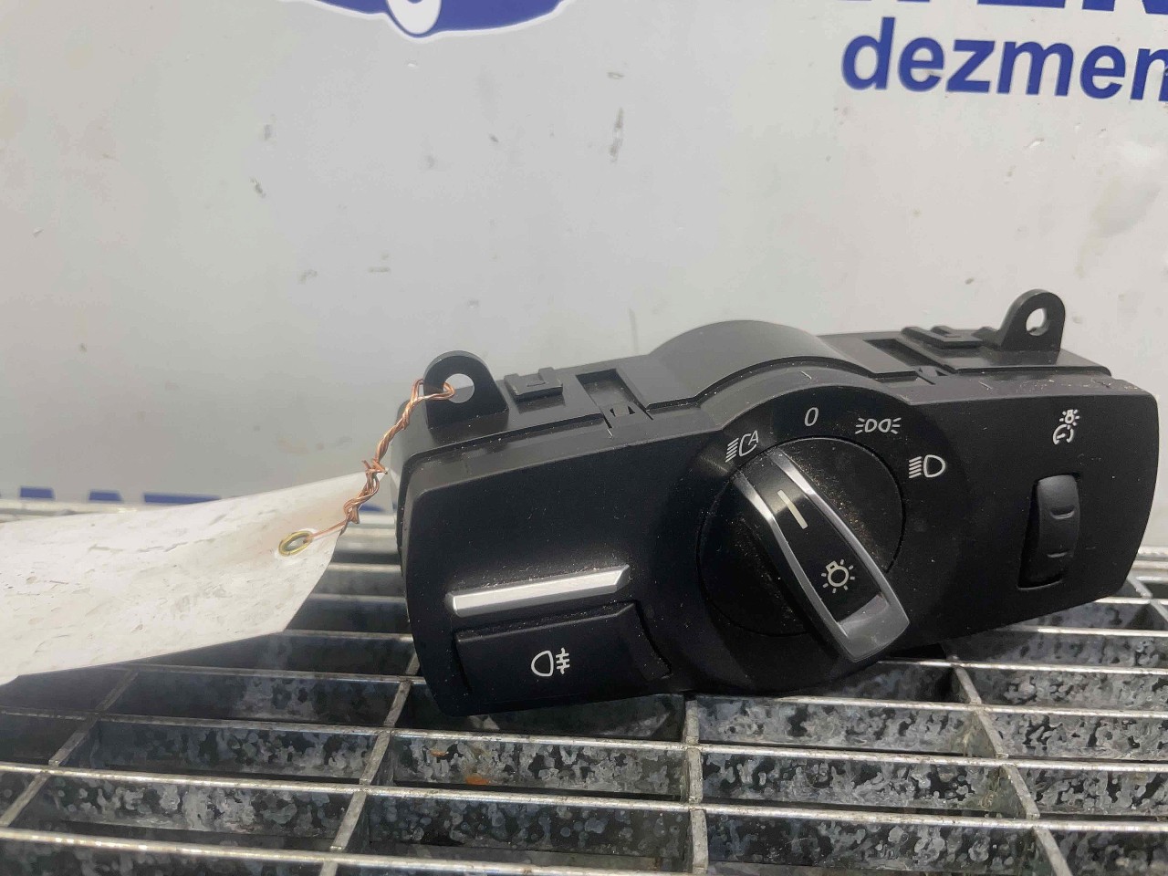 INTRERUPATOR LUMINI BMW SERIA 7 F 01 SERIA 7 F 01 - - (2013 2015)