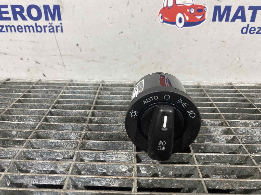 INTRERUPATOR LUMINI CHRYSLER 300C - - (2