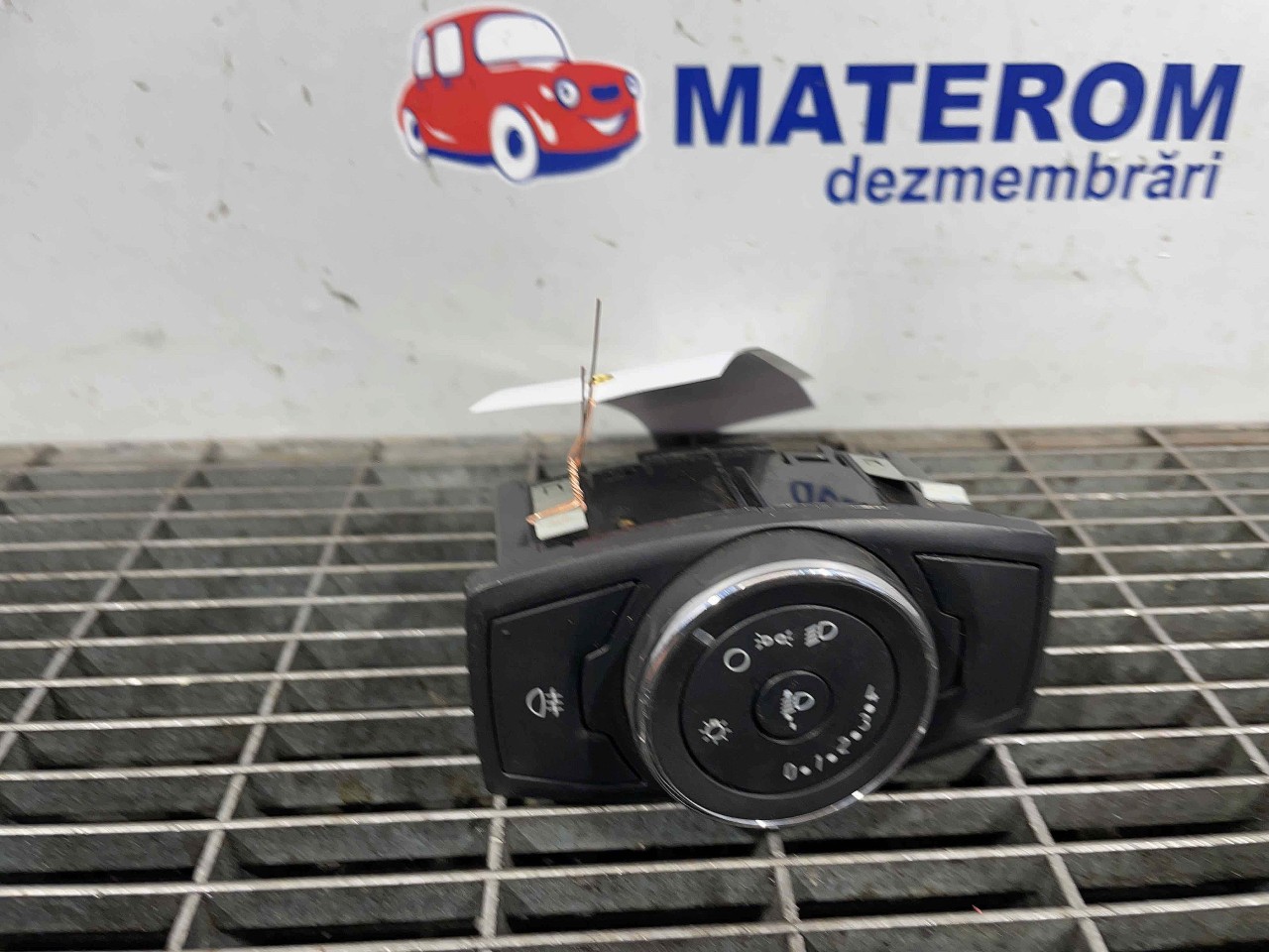 INTRERUPATOR LUMINI FORD FOCUS - - (2014 2018)