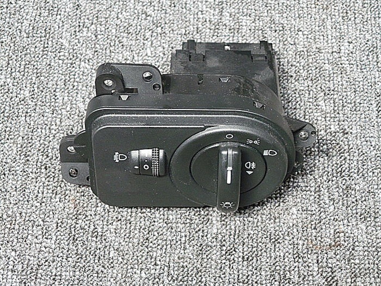 INTRERUPATOR LUMINI FORD FUSION FUSION 1.4 TDCI - (2002 2005)