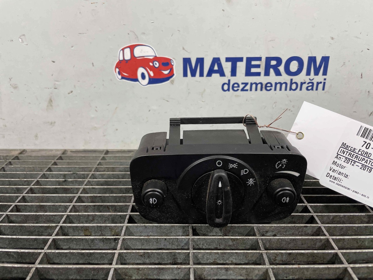 INTRERUPATOR LUMINI FORD KUGA - - (2012 2019)