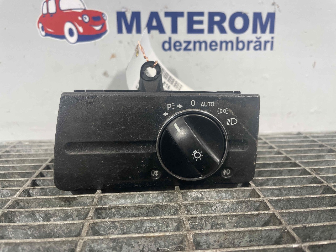 INTRERUPATOR LUMINI MERCEDES E-CLASS - - (2005 2008)