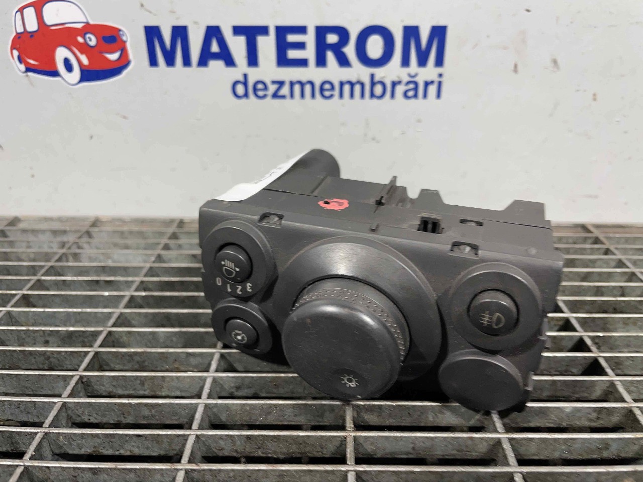 INTRERUPATOR LUMINI OPEL ASTRA H - - (2004 2010)