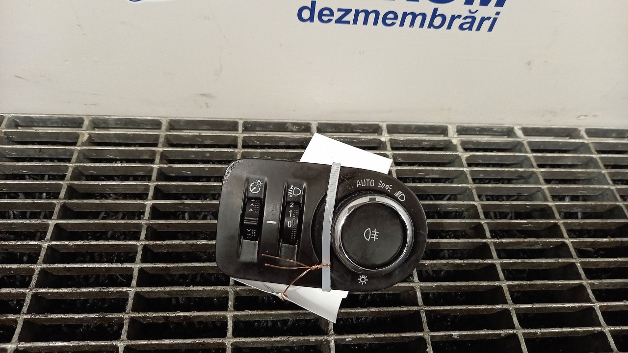 INTRERUPATOR LUMINI OPEL ASTRA K - - (2015 2021)