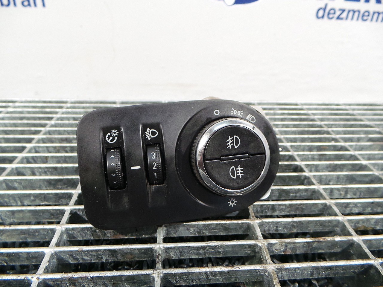 INTRERUPATOR LUMINI OPEL CORSA D CORSA D - - (2011 2014)