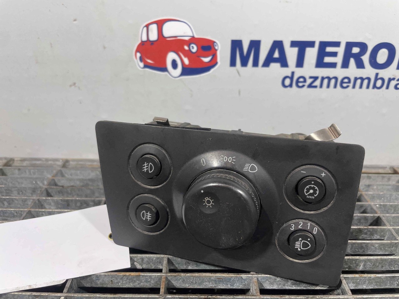 INTRERUPATOR LUMINI OPEL ZAFIRA B ZAFIRA B - - (2005 2011)