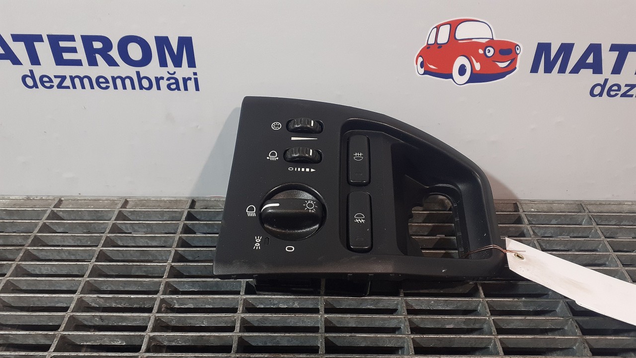 INTRERUPATOR LUMINI VOLVO XC 90 - - (2002 2007)