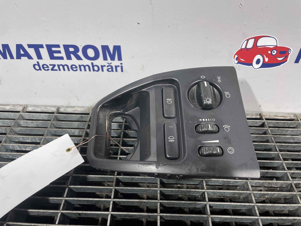 INTRERUPATOR LUMINI VOLVO XC 90 XC 90 - - (2002 2007)