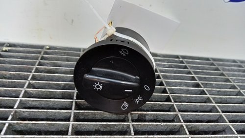 INTRERUPATOR LUMINI VW GOLF VI - - (2008 2012)