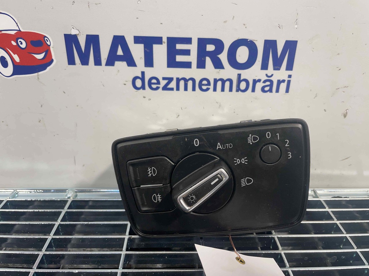 INTRERUPATOR LUMINI VW PASSAT - - (2014 2019)