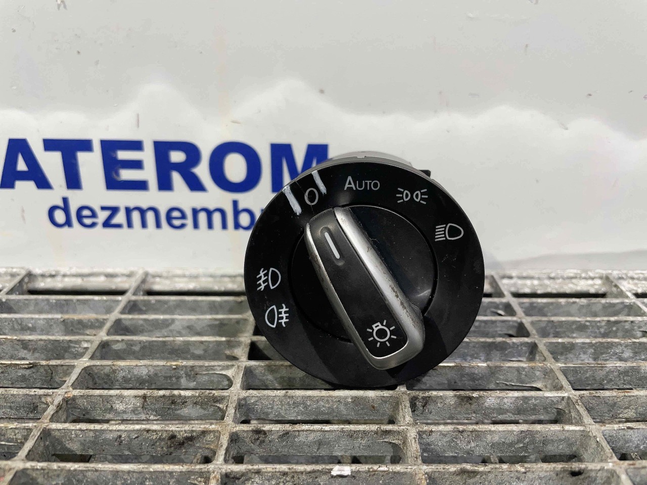 INTRERUPATOR LUMINI VW SCIROCCO SCIROCCO - - (2008 2014)