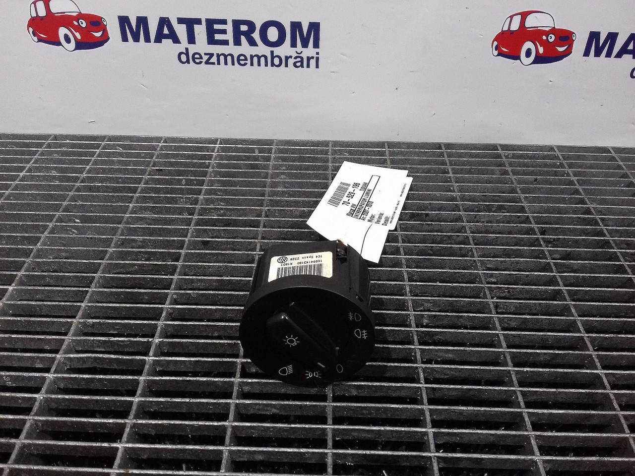 INTRERUPATOR LUMINI VW TIGUAN TIGUAN - - (2007 2010)
