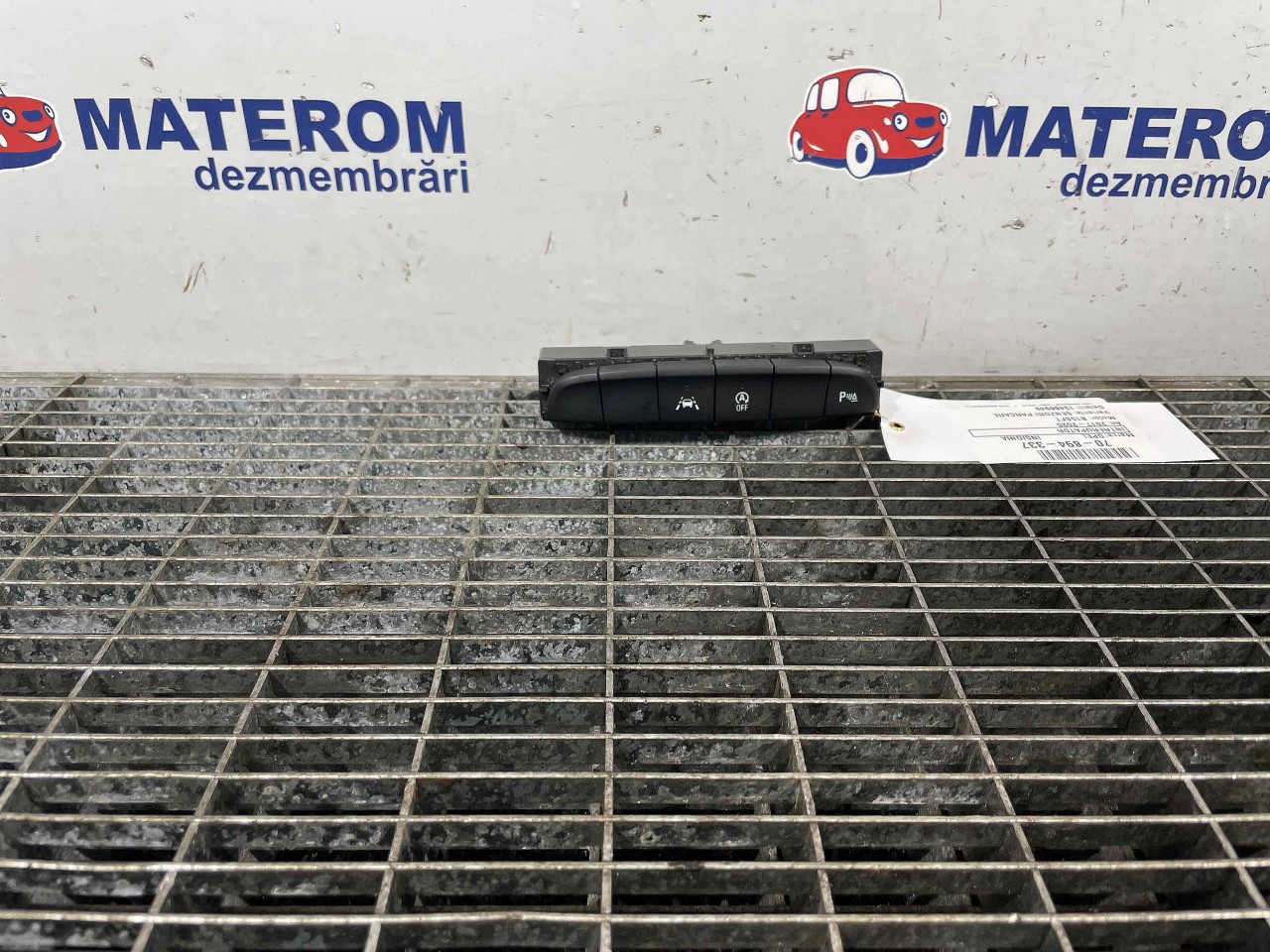 INTRERUPATOR PARKTRONIC OPEL INSIGNIA B1