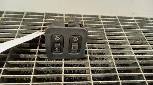 INTRERUPATOR REGLAJ FARURI MITSUBISHI PAJERO PAJERO - - (2000 2006)