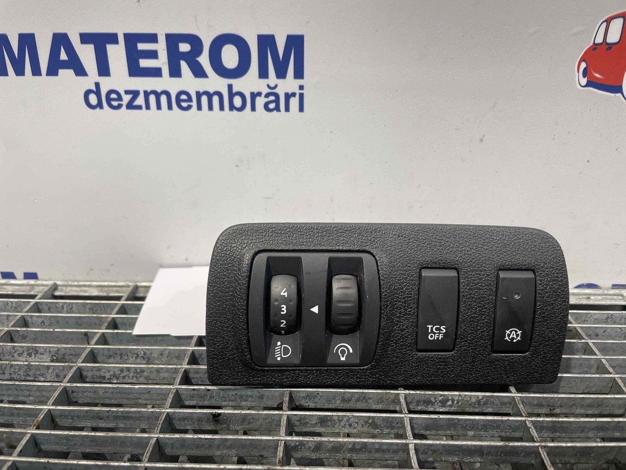 INTRERUPATOR REGLAJ FARURI RENAULT MEGANE MEGANE - - (2012 2016)