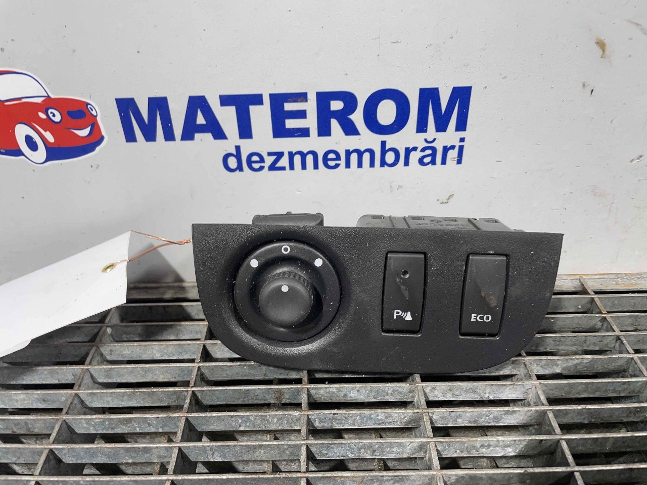 INTRERUPATOR REGLAJ OGLINZI DACIA SANDERO SANDERO - - (2012 2019)