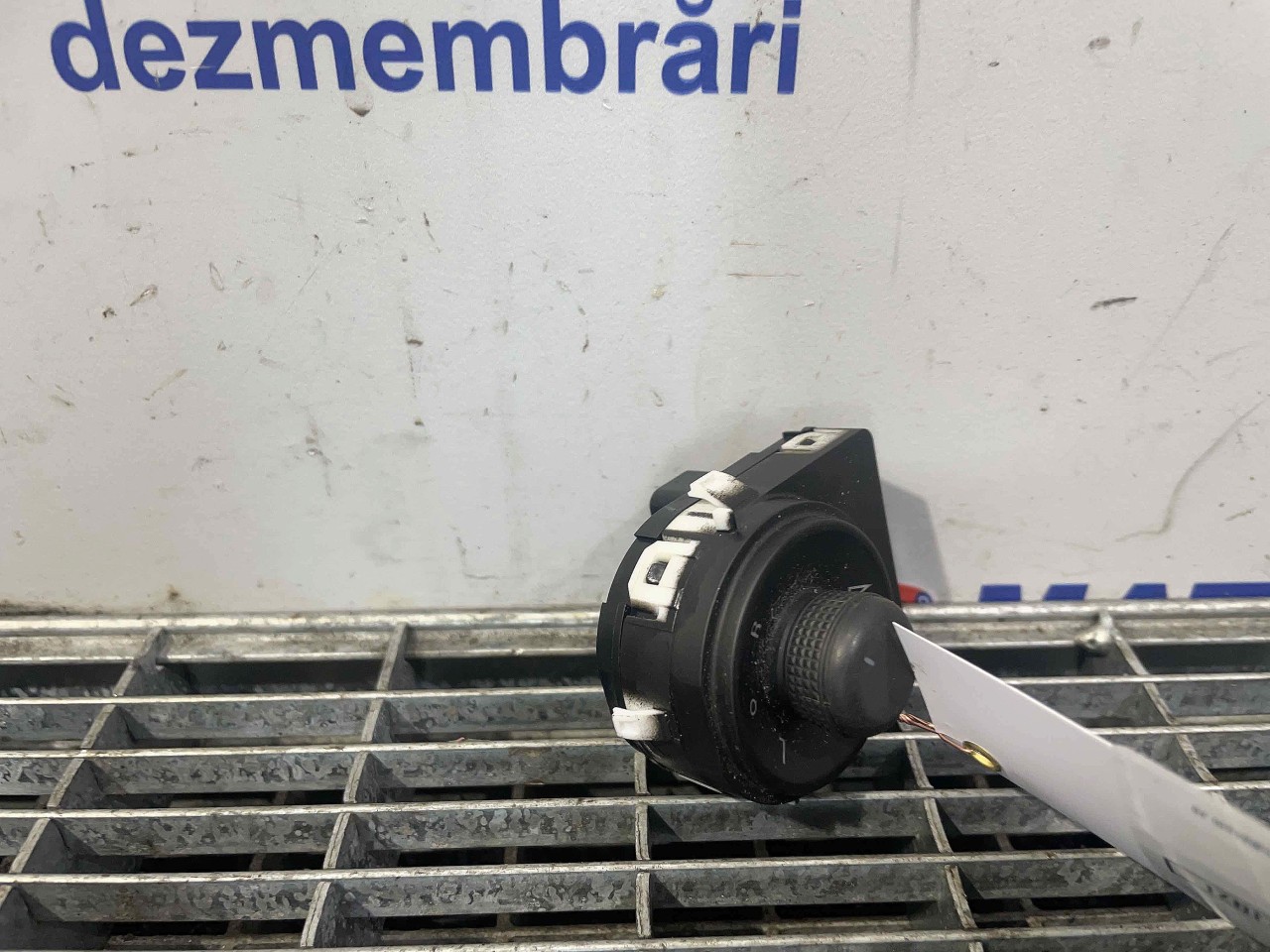 INTRERUPATOR REGLAJ OGLINZI OPEL MOKKA - - (2012 2016)