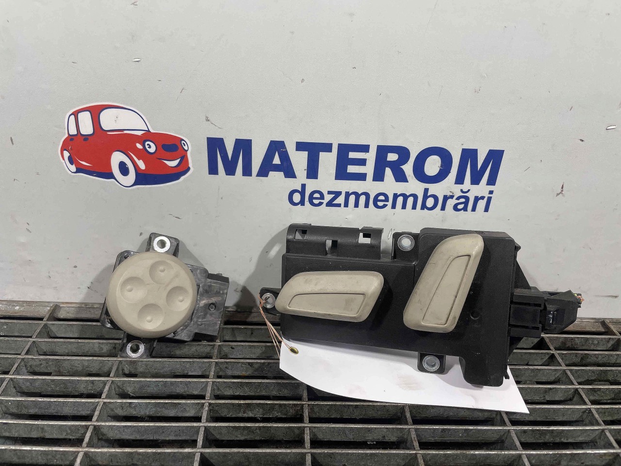 INTRERUPATOR REGLAJ SCAUN AUDI A5 - - (2007 2011)