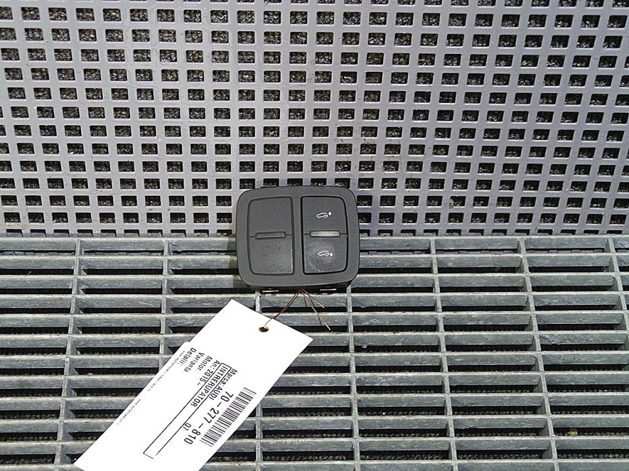 INTRERUPATOR REGLAJ SUSPENSIE AUDI Q7 - - (2010 2015)