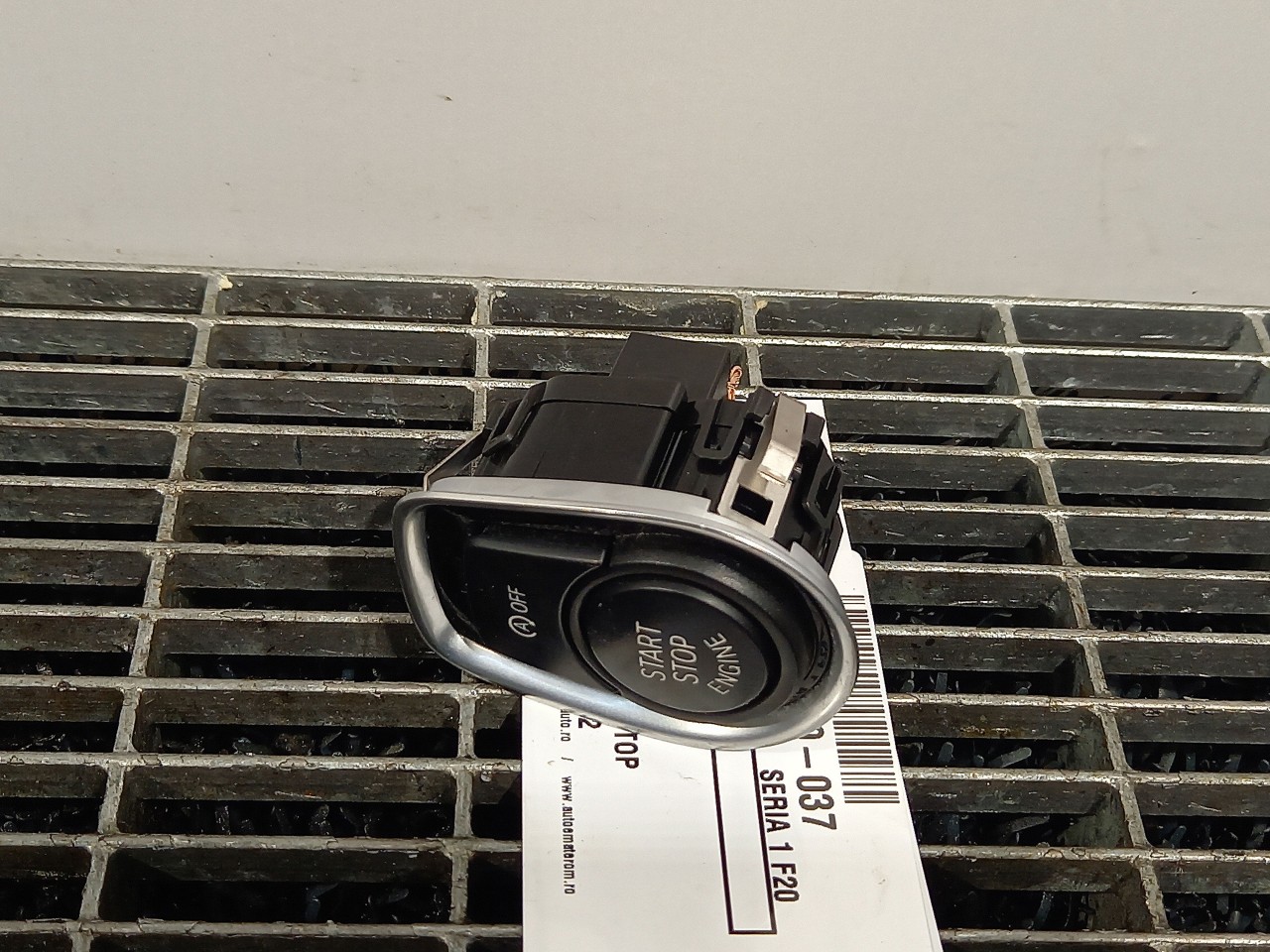 INTRERUPATOR START /STOP BMW SERIA 1 F20 - - (2011 2015)
