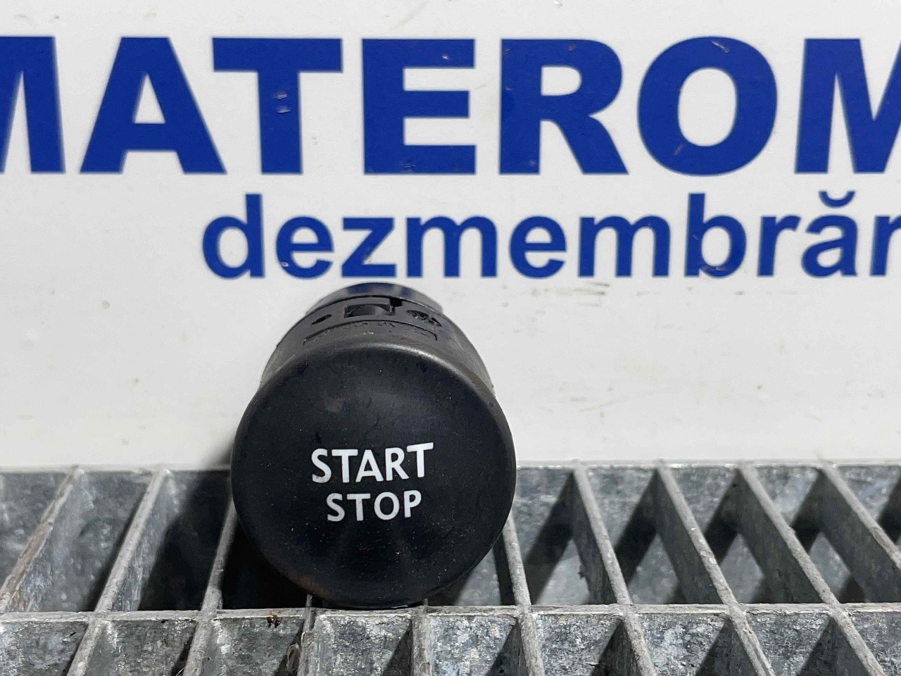 INTRERUPATOR START /STOP RENAULT CAPTUR CAPTUR - - (2013 2016)