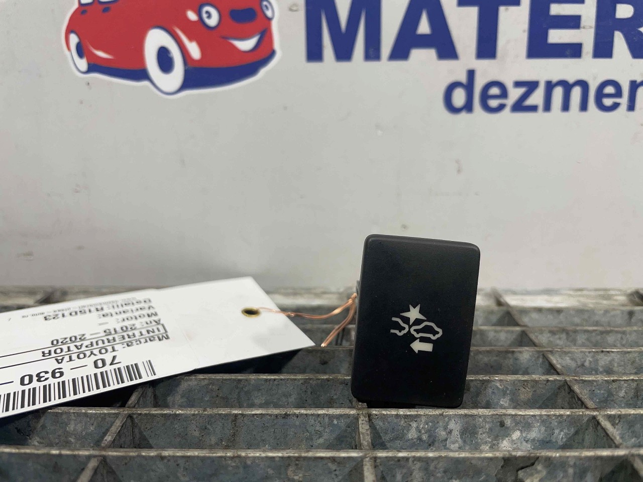 INTRERUPATOR TOYOTA HILUX HILUX - - (2015 2020)