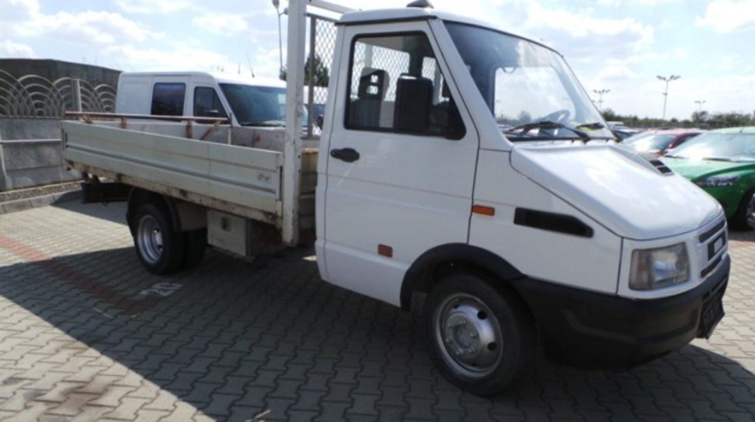 IVECO Daily 2.5TD Autoutilitara