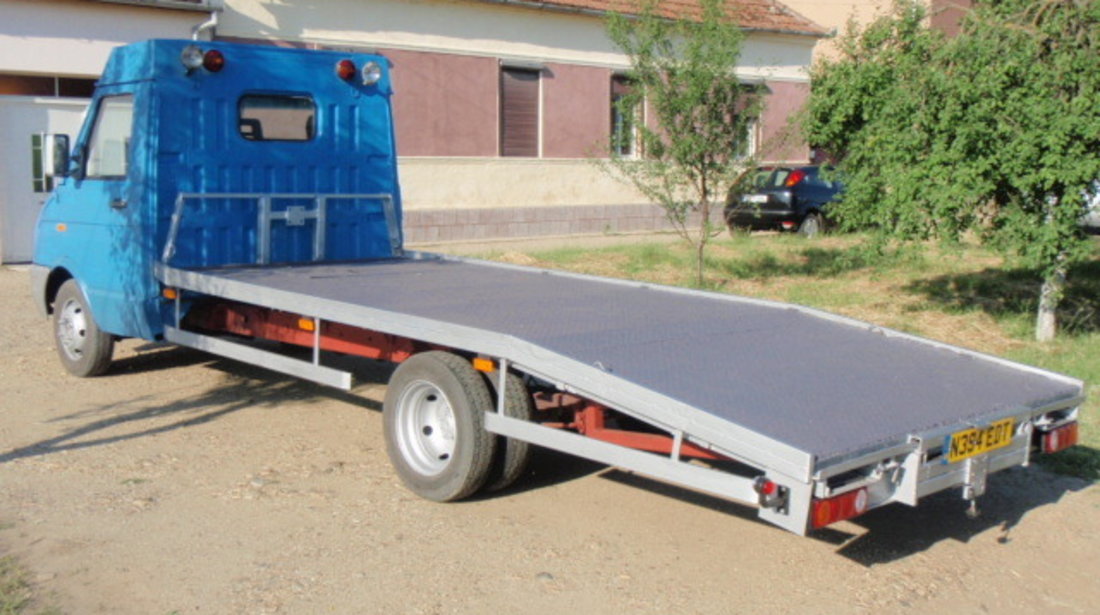 IVECO Daily 2.8 D Trailer Auto Platforma Autoutilitara