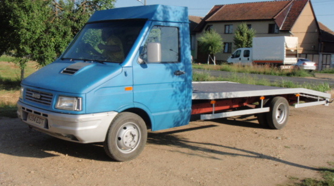 IVECO Daily 2.8 D Trailer Auto Platforma Autoutilitara