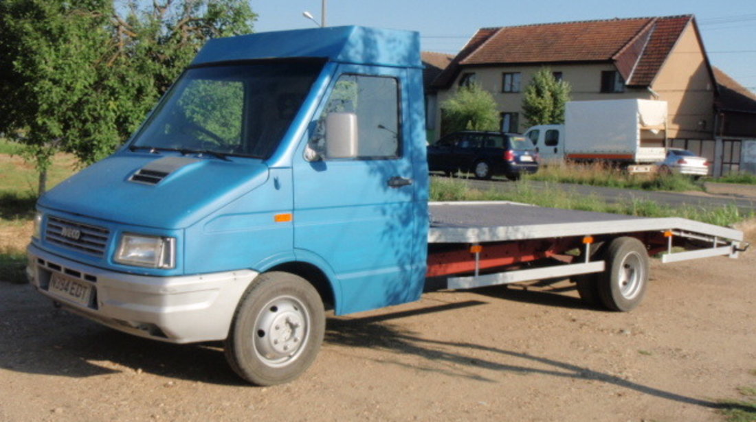 IVECO Daily 2.8 D Trailer Auto Platforma Autoutilitara