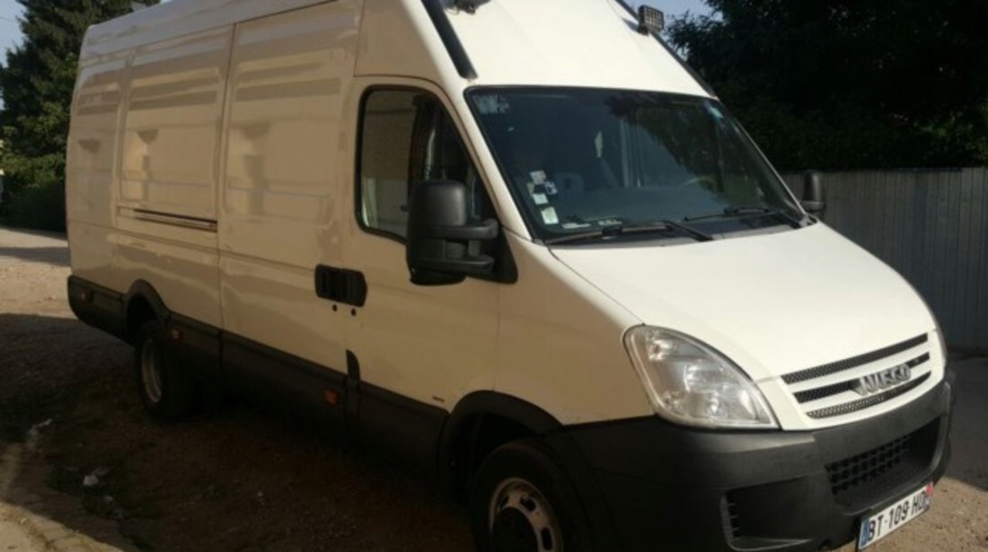 IVECO Daily 35C12 HPi Duba