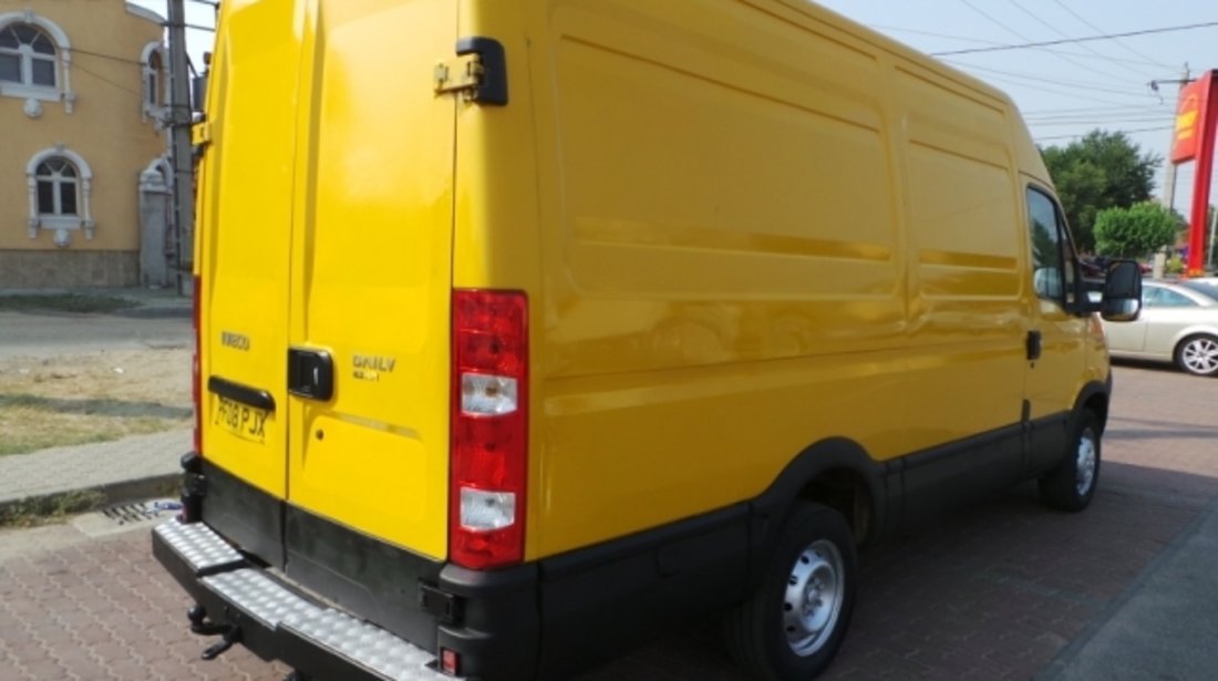 IVECO Daily 35S12 Duba autoutilitara